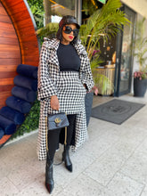 Load image into Gallery viewer, ###AW25: HOUNDSTOOTH OBSESSION COAT