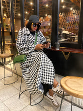 Load image into Gallery viewer, ###AW25: HOUNDSTOOTH OBSESSION COAT