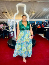 Load image into Gallery viewer, **CHASING THE SUN : SECRET GARDEN JUMPDRESS