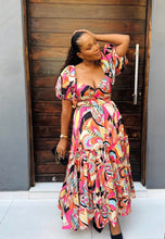 Load image into Gallery viewer, ########Bold Woman 26: Flora Mary Poppins