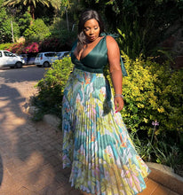 Load image into Gallery viewer, **CHASING THE SUN : SECRET GARDEN JUMPDRESS