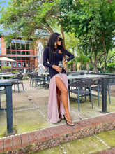 Load image into Gallery viewer, ####Draped in Confidence!