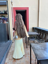 Load image into Gallery viewer, ITALIAN KISSES :Butter Bodyglove