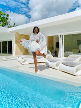 Load image into Gallery viewer, #Zanzi Razzle : Light as a Feather