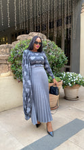 Load image into Gallery viewer, #######AW26:Grey Knit Shawl Top