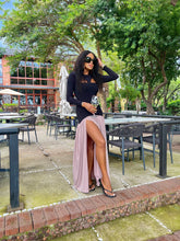 Load image into Gallery viewer, ####Draped in Confidence!