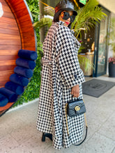 Load image into Gallery viewer, ###AW25: HOUNDSTOOTH OBSESSION COAT
