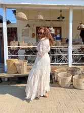 Load image into Gallery viewer, ###Bold Woman: Lace Set
