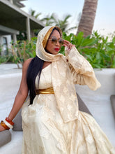 Load image into Gallery viewer, ###Chasing the Sun: MOIPONE MAXI
