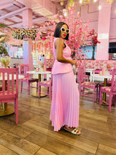Load image into Gallery viewer, ##AW25: PINK SHADES OF VINTAGE (items sold separately)
