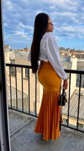 Load image into Gallery viewer, #######AW26: Mona Lisa Skirt
