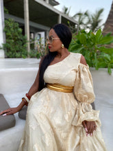 Load image into Gallery viewer, ###Chasing the Sun: MOIPONE MAXI
