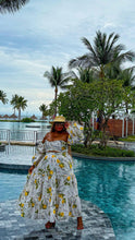 Load image into Gallery viewer, ITALIAN KISSES: Huli Lemon Set!
