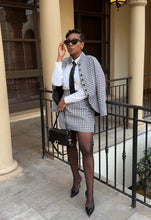 Load image into Gallery viewer, ###AW25: Classic Houndstooth Skirt
