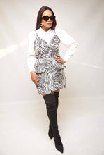 Load image into Gallery viewer, W23 : ZEBRA PRINT PINAFORE
