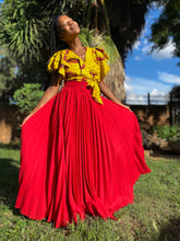 Load image into Gallery viewer, PLEATED SKIRT
